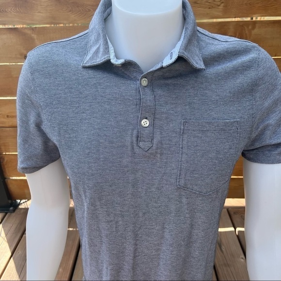 Banana Republic Performance Knit Polo - Picture 2 of 8
